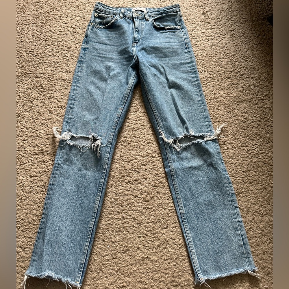 Zara Jeans - Picture 1 of 3